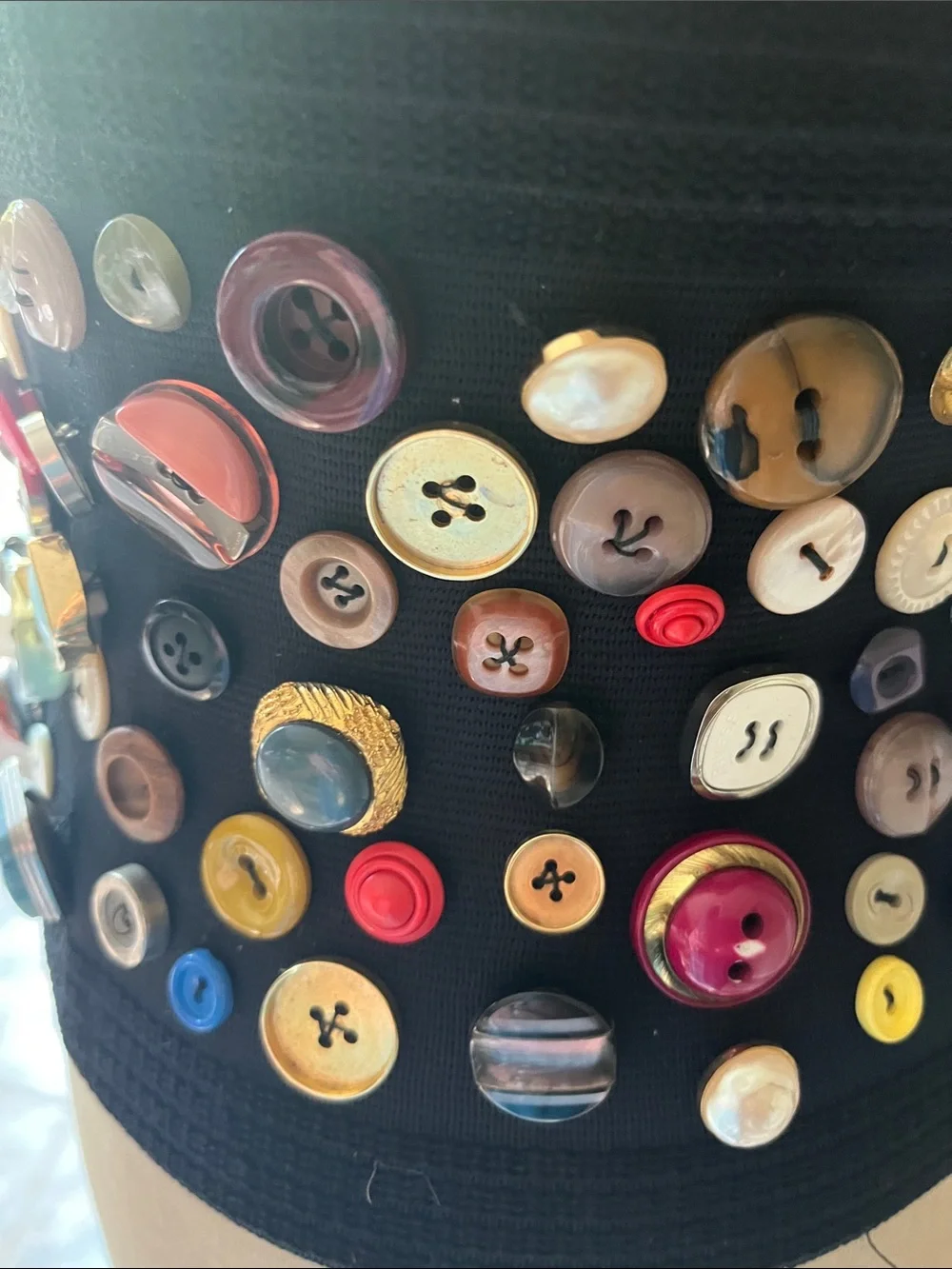 Vintage Black Elastic Waist Belt with Multicolor Button Accents
